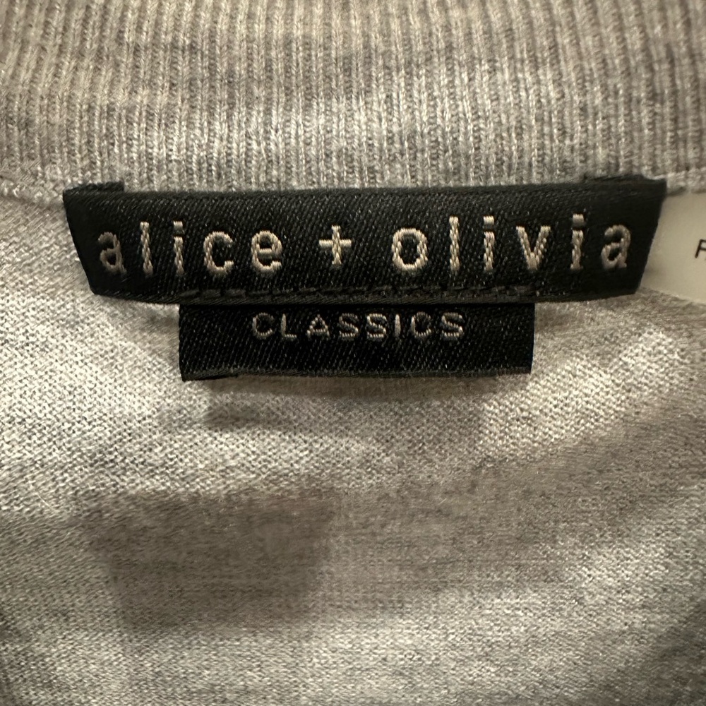ALICE + OLIVIA Cammy Tie-Front Short-Sleeve T-Shirt size S - Picture 6 of 11